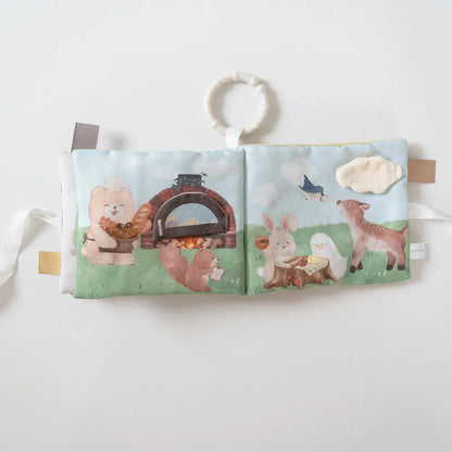 出産祝いにおすすめ ベビーギフト 洗濯できる布絵本 「こぐまくんの焼きたてパン」