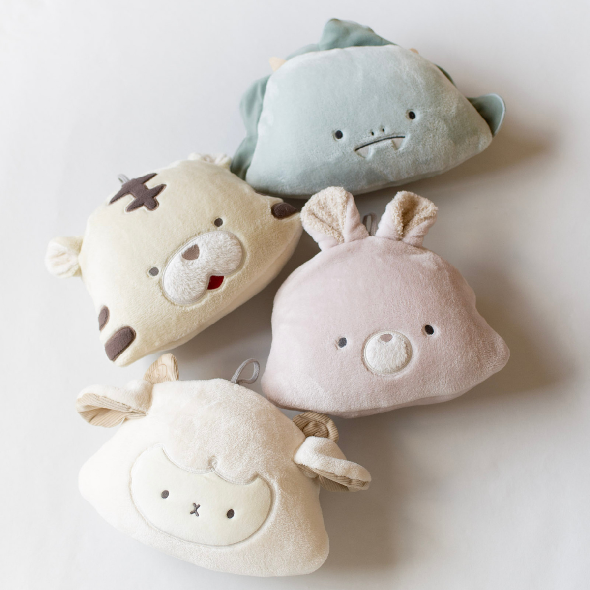 出産祝いにおすすめ 4wayキャリーケープ ぬいぐるみ