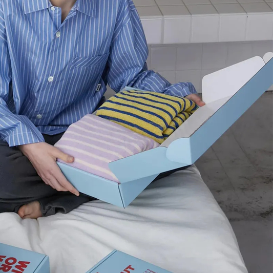 フェイスタオル ギフトセット シルク入り ストライプ柄 リバーシブル 2枚セット 新築祝い 結婚祝い 引越し祝い 内祝い