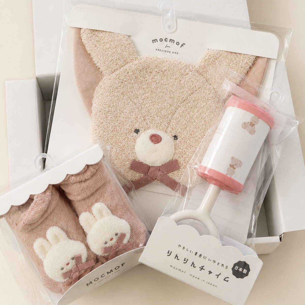 出産祝いにおすすめ mocmof モクモフ 靴下とスタイとガラガラのギフトセット うさぎ ピンク